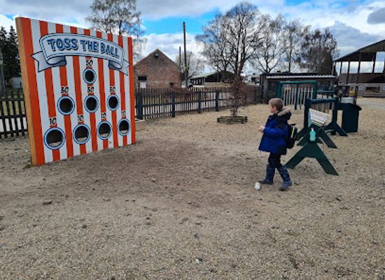 united-kingdom/skegness/attraction/tattershall-farm-park
