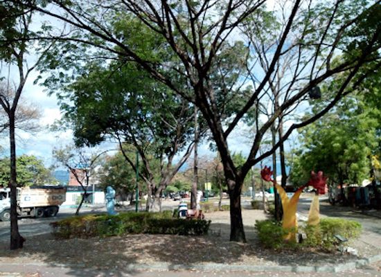 colombia/neiva/attraction/estatuas-mitos-y-leyendas