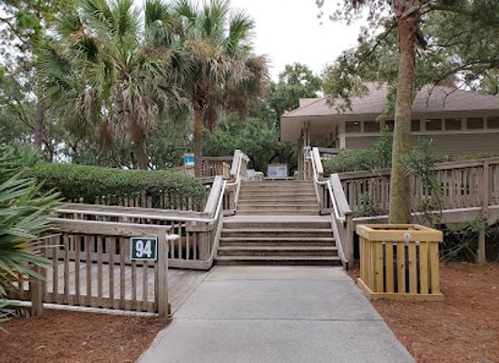south-carolina/hilton-head-island/attraction/islanders-beach-park