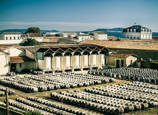 france/languedoc/attraction/la-maison-noilly-prat-musee-bar-boutique