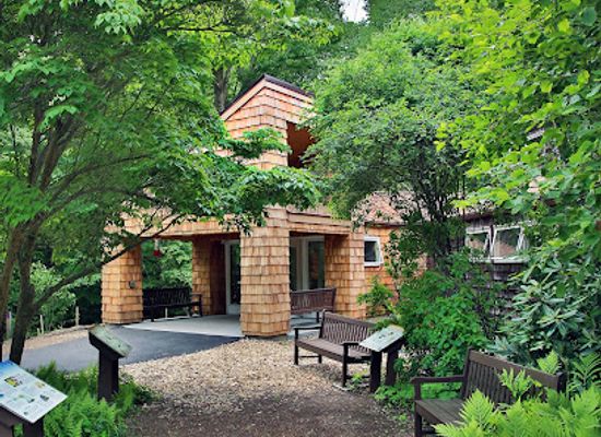 connecticut/the-quiet-corner/attraction/roaring-brook-nature-center