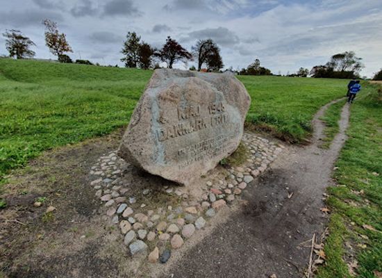 denmark/sonderborg/landmark/gedenkstein-fur-hingerichtete-widerstandskampfer