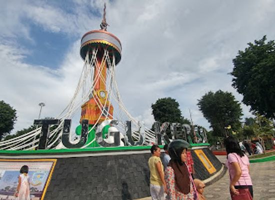 indonesia/jambi/attraction/monument-of-keris-siginjai-jambi