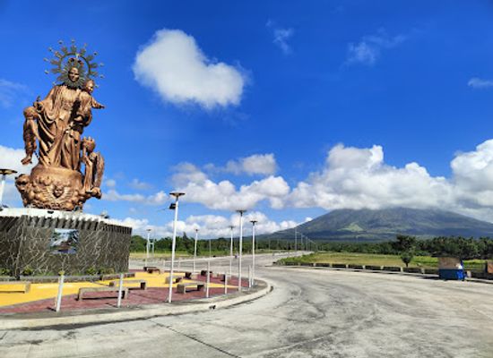 philippines/mt-mayon/attraction/giant-statue-of-nuestra-senora-de-salvacion