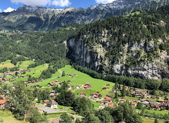 switzerland/bernese-oberland/attraction/poblado-lauterbrunnen