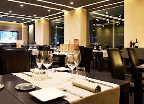 italy/sorrento/attraction/palazzo-petrucci-ristorante
