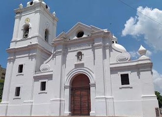 colombia/santa-marta/attraction/catedral-basilica-de-santa-marta