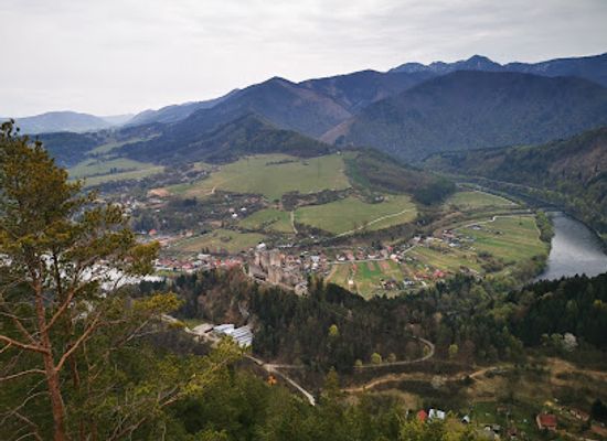 slovakia/turiec/attraction/country-view-strecno