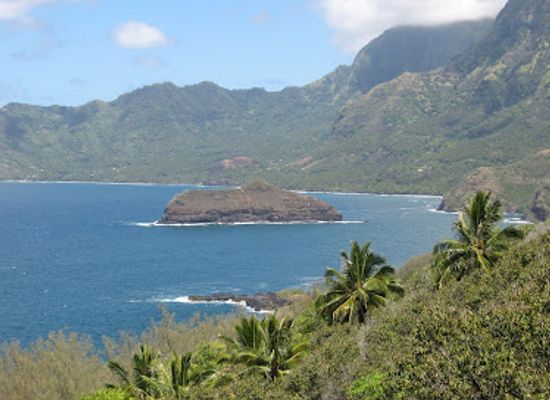 french-polynesia/nuku-hiva/attraction/hiva-oa