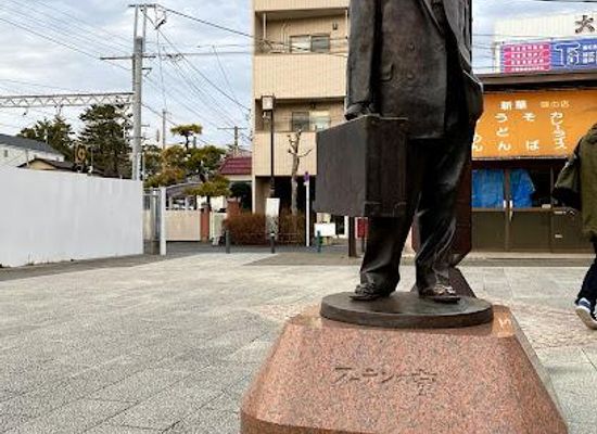 japan/tokyo/attraction/futen-tora-statue-and-sakura-statue