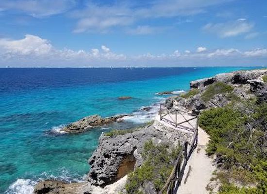 mexico/cancun/attraction/punta-sur