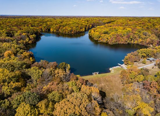 illinois/great-river-road/attraction/siloam-springs-state-park