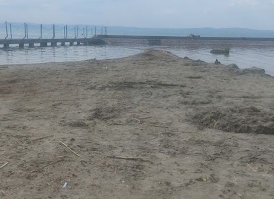 hungary/balaton-uplands/attraction/sandy-mud-beach-in-siofok