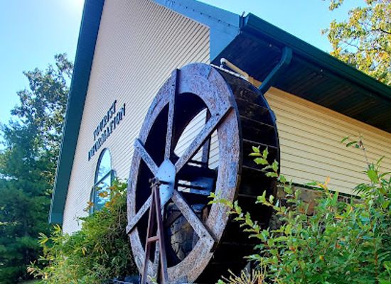 missouri/great-plains/attraction/ozark-heritage-welcome-center