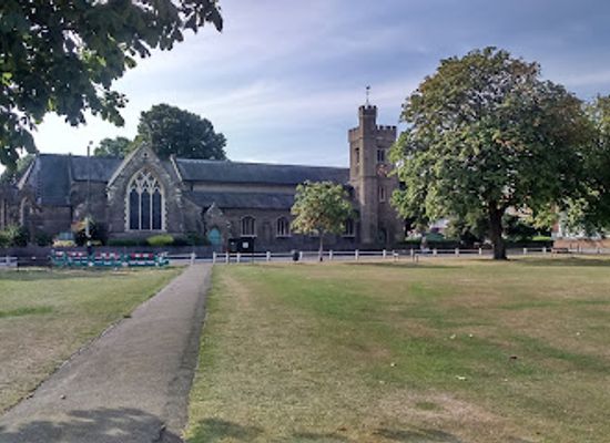 united-kingdom/middlesex/attraction/twickenham-green