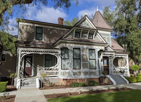 california/glendale/attraction/doctor-s-house-museum-and-gazebo