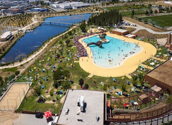 portugal/beira-baixa/attraction/piscina-praia-de-castelo-branco