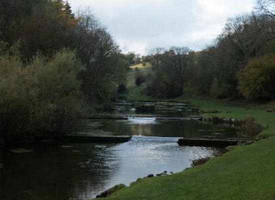 united-kingdom/peak-district/attraction/river-lathkill