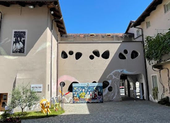 italy/roero/attraction/museo-della-magia