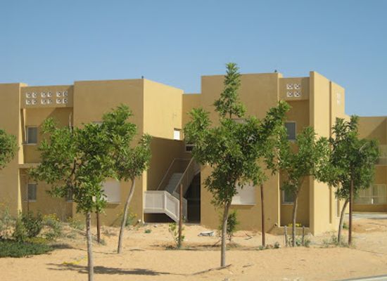israel/negev/attraction/neve-tourist-center
