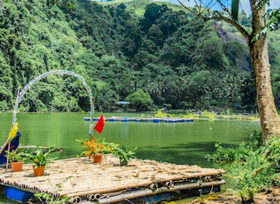 philippines/davao-region/attraction/mapantao-peak-falls-and-lake