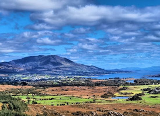 ireland/county-kerry/attraction/wild-atlantic-way-discovery-point-gour