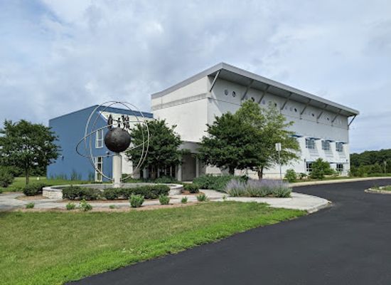 delaware/bombay-hook-national-wildlife-refuge/attraction/delaware-aero-space-education