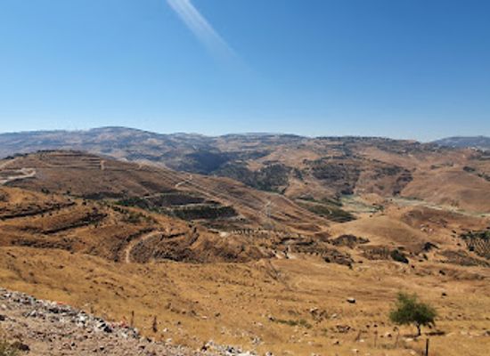 jordan/northern-jordan-valley/attraction/king-talal-dam