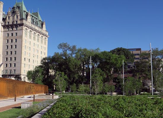 canada/central-canada/attraction/upper-fort-garry