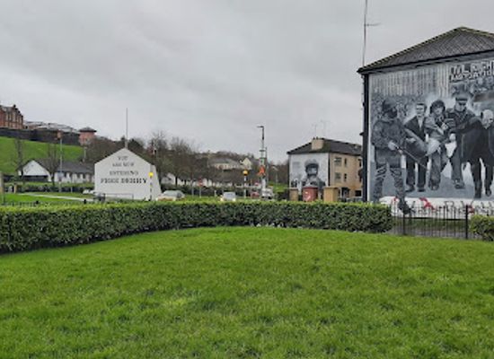 united-kingdom/londonderry/landmark/bloody-sunday-monument