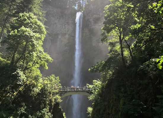 oregon/hood-river/attraction/multnomah-falls
