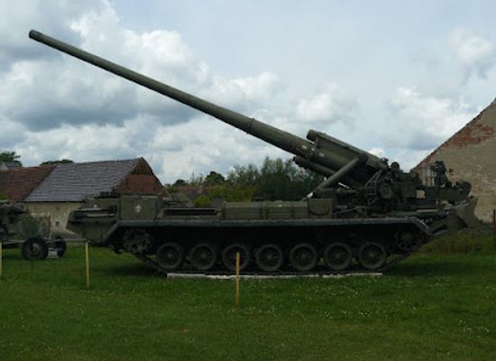 poland/lubusz-land/attraction/lubuskie-military-museum