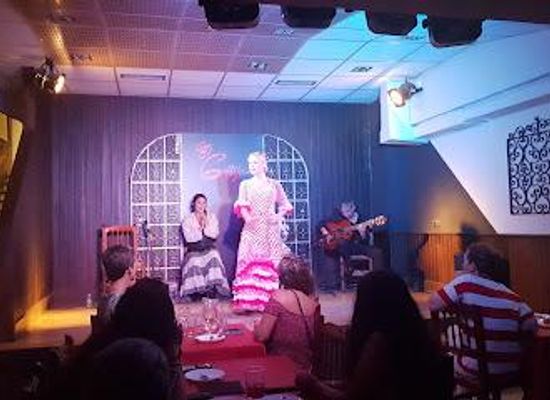 spain/madrid/attraction/taberna-flamenca-el-cortijo