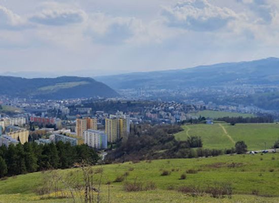 slovakia/banska-bystrica/attraction/lavicka-nad-sasovou