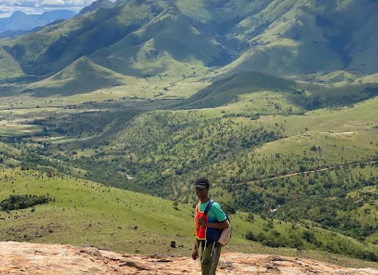 eswatini/hhohho/attraction/hillview-waterfall-mountain