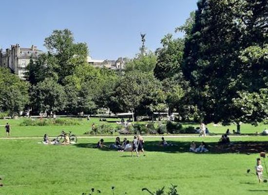 france/bordeaux/attraction/jardin-public