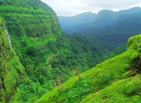 india/konkan-coast/attraction/konkan-diva-fort-caves