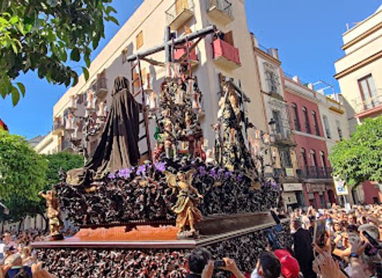 spain/seville/el-arenal/attraction/puerta-del-arenal