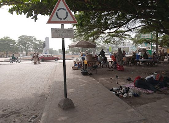 benin/littoral/attraction/bulgarian-square-georgi-dimitrov