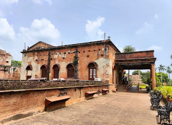 india/uttar-pradesh/attraction/the-residency-lucknow