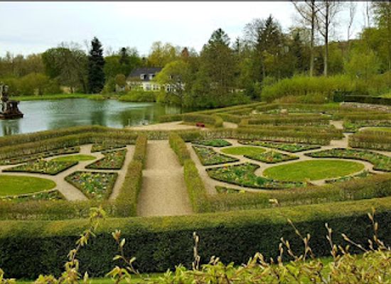 germany/schleswig/attraction/globushaus-und-furstengarten