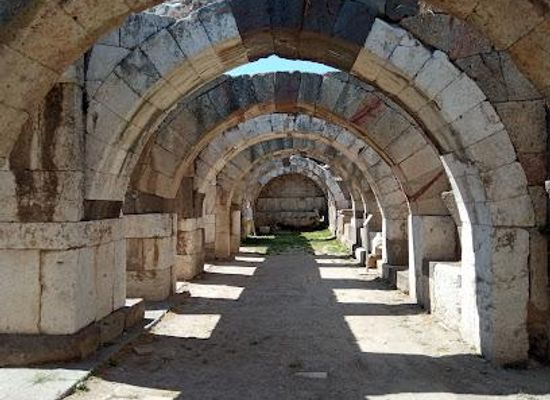 turkiye/izmir/attraction/agora-oren-yeri