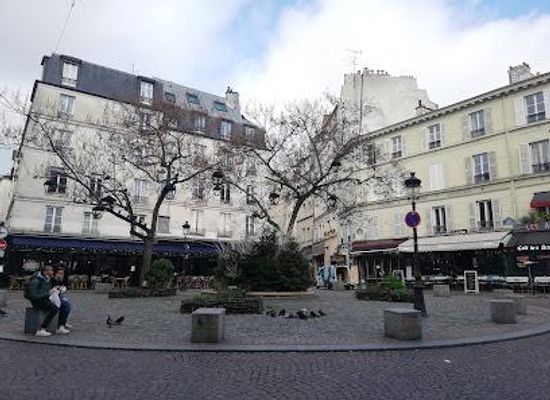 france/paris/attraction/pl-de-la-contrescarpe