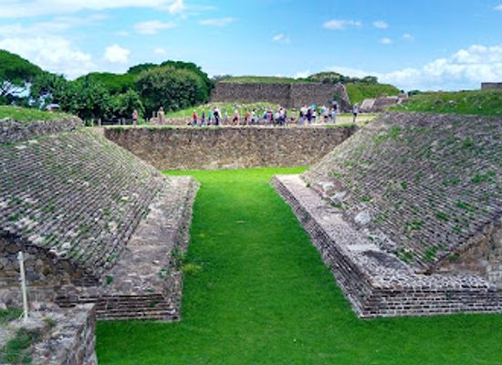 mexico/southeastern-mexico/attraction/zona-arqueologica-de-monte-alban