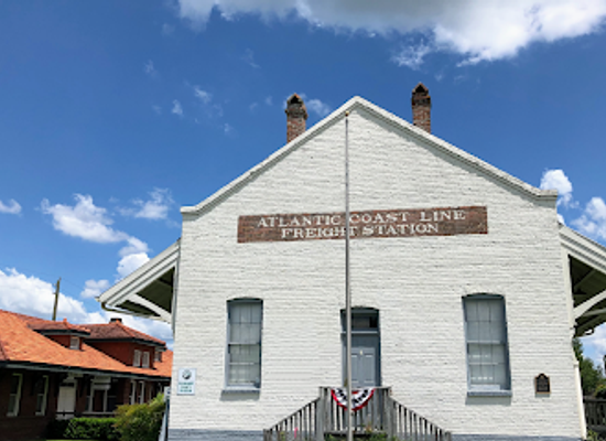florida/suwannee-river/attraction/suwannee-county-historical-commission-museum