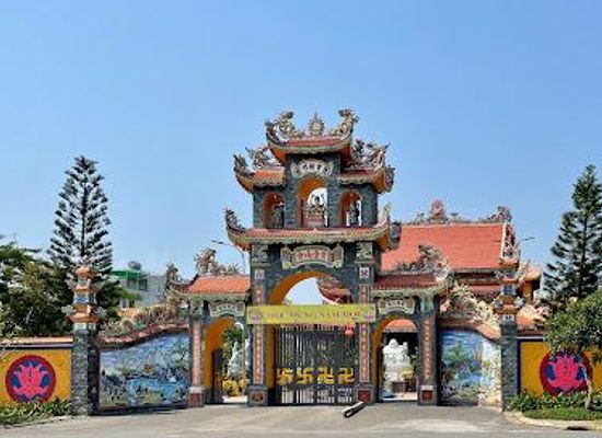 vietnam/da-nang/attraction/buu-dai-son-pagoda