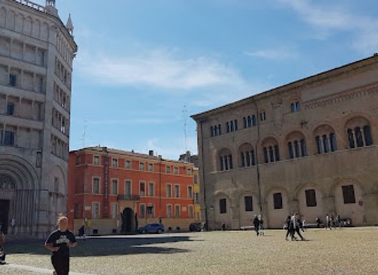 italy/parma/attraction/annunciazione-a-maria
