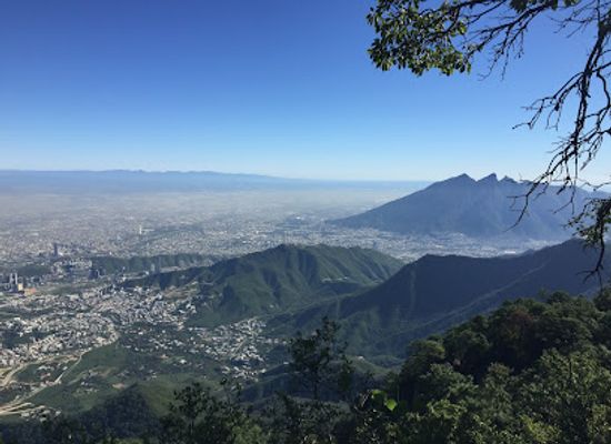 mexico/monterrey/attraction/crest-of-the-eagles