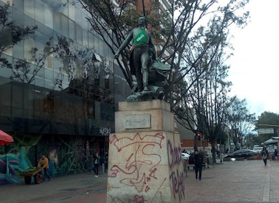 colombia/sucre-department/attraction/estatua-de-sucre