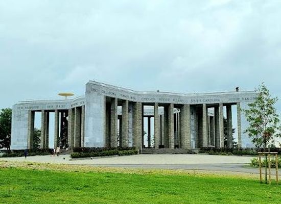 luxembourg/eislek/attraction/mardasson-memorial